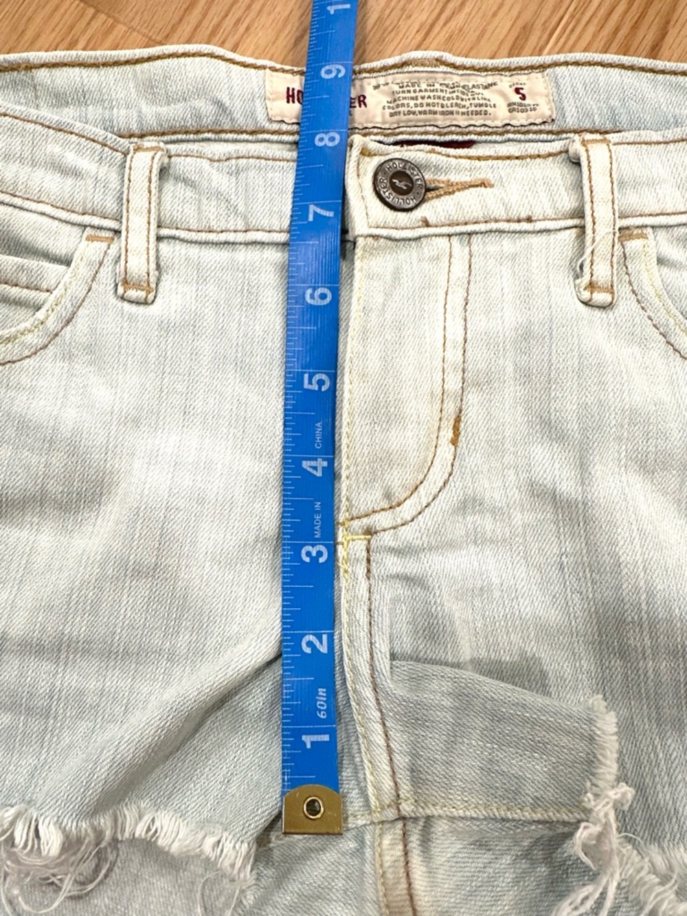Hollister Y2K Light Blue Denim Low Rise Cutoff Micro Shorts Size 5 - Picture 11 of 13